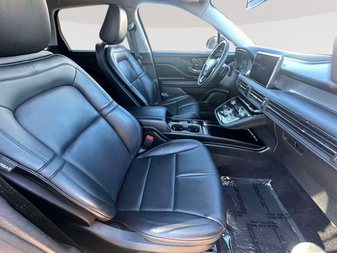 Used 2022 Lincoln Corsair AWD w/ Equipment Group 101A image 28