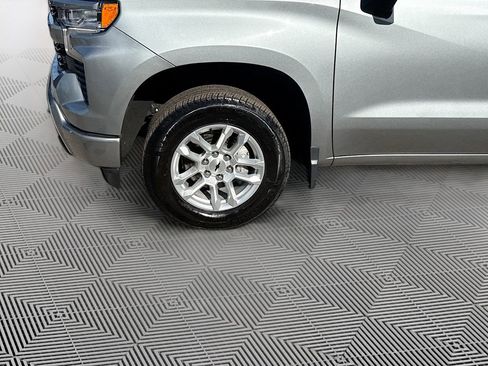 Used 2026 Chevrolet Silverado 1500 RST AWD/4WD image 35