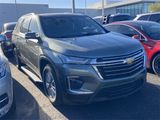 Used 2022 Chevrolet Traverse LT image 3