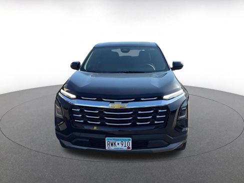 Used 2025 Chevrolet Equinox LT FWD image 4