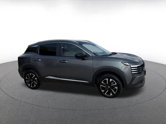 Used 2026 Nissan Kicks SV w/ Cold Weather Package AWD/4WD video 2