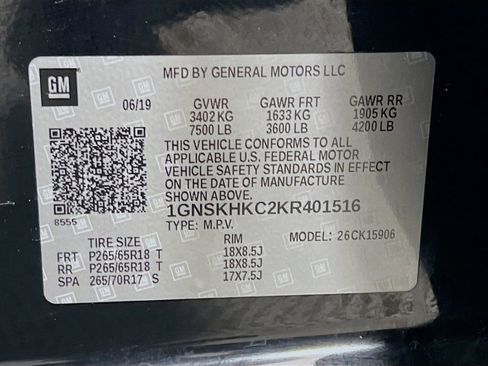 Used 2019 Chevrolet Suburban LT image 33