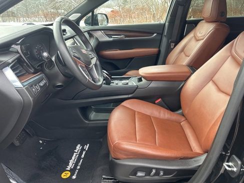 Used 2021 Cadillac XT5 Premium Luxury image 23