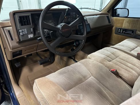 Used 1993 Chevrolet Silverado 3500 4x4 Extended Cab image 23