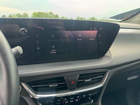 Used 2025 Buick Encore GX Avenir w/ Avenir Convenience Package AWD/4WD image 21