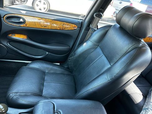 Used 2003 Jaguar XJ8 RWD image 66