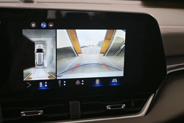 Used 2025 Chevrolet Equinox LT w/ Convenience Package II AWD/4WD image 27