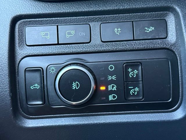 Used 2024 Ford F350 Lariat w/ Lariat Ultimate Package AWD/4WD image 26