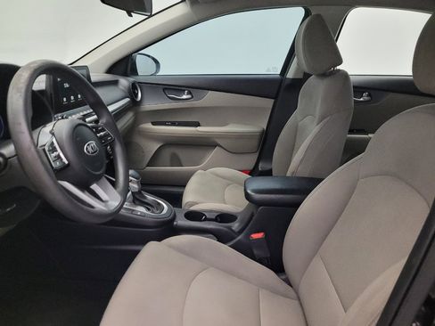 Used 2021 Kia Forte LXS FWD image 17