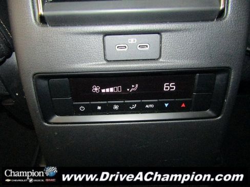 Used 2024 MAZDA CX-90 3.3 Turbo w/ Premium Package image 21