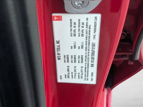 Used 2018 Tesla Model 3 Long Range image 26