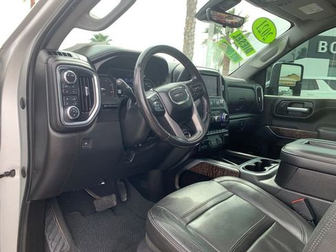 Used 2021 GMC Sierra 2500 Denali w/ Denali Ultimate Package image 23