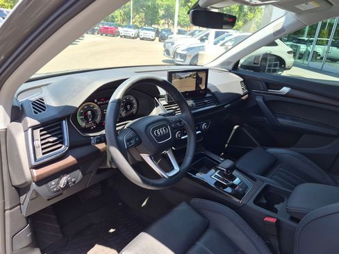 Used 2023 Audi Q5 e Premium Plus AWD/4WD image 14