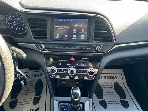 Used 2020 Hyundai Elantra SEL w/ Cargo Package (C1) FWD image 11