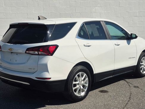 Used 2024 Chevrolet Equinox LT image 15