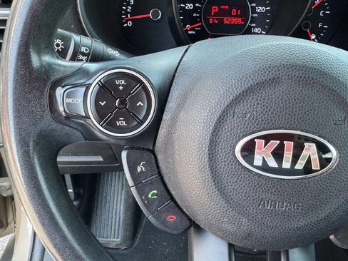 Used 2015 Kia Soul image 15