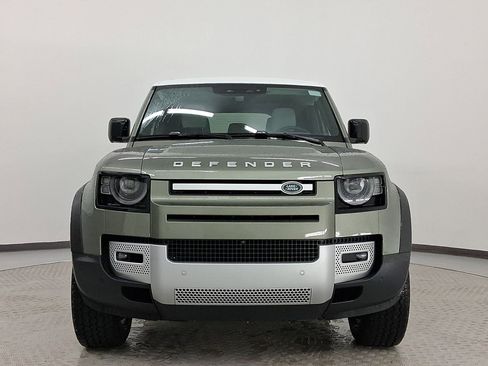 New 2025 Land Rover Defender 110 S image 6