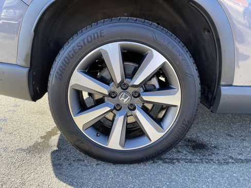 Used 2024 Honda Pilot Elite image 26