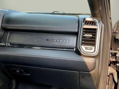 Certified 2024 RAM 2500 Limited AWD/4WD image 22