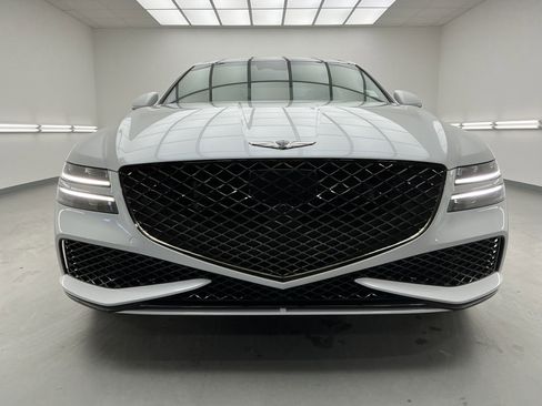 Used 2024 Genesis G80 3.5T Sport image 2