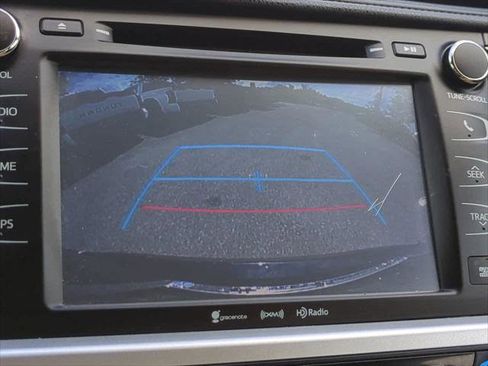 Certified 2016 Toyota Highlander XLE FWD image 21