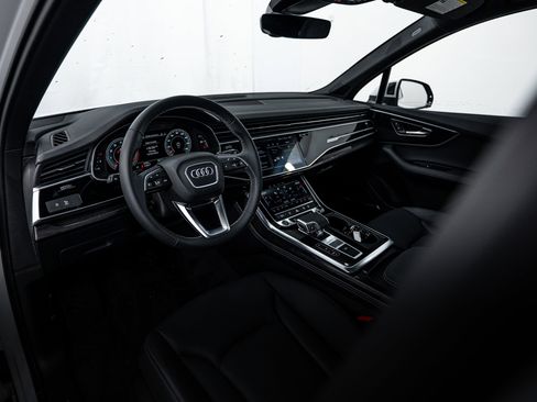 Used 2025 Audi Q7 3.0T Premium Plus w/ Premium Plus Package image 10