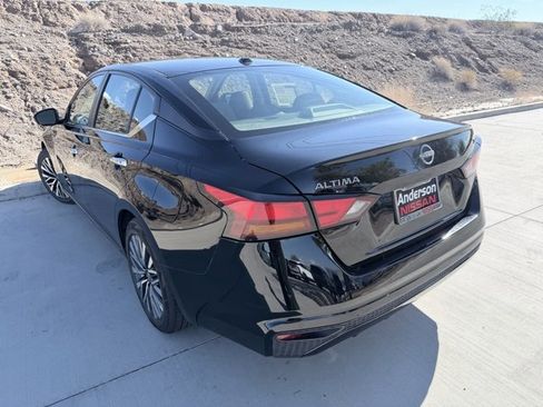 Certified 2024 Nissan Altima 2.5 SV image 8
