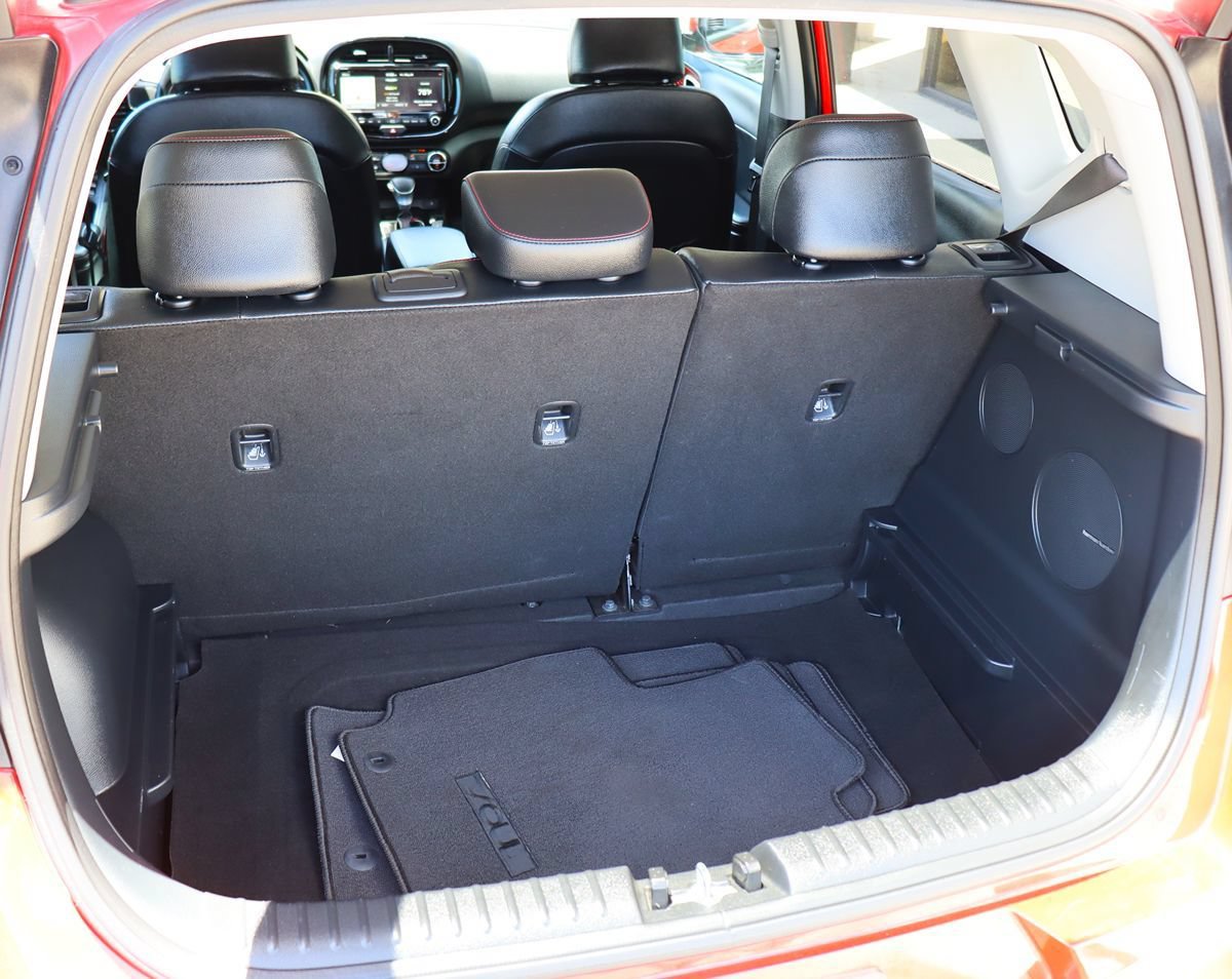 Used 2021 Kia Soul Turbo FWD image 25