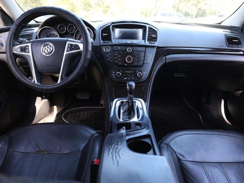 Used 2013 Buick Regal Premium image 21