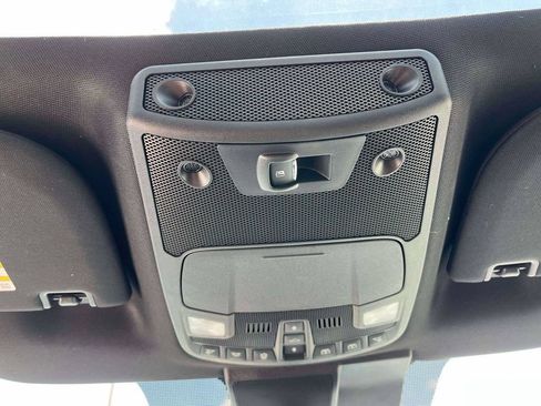 Used 2022 Ford F350 Lariat w/ Lariat Ultimate Package AWD/4WD image 23
