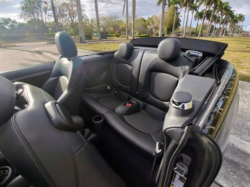Used 2020 MINI Cooper S FWD image 11