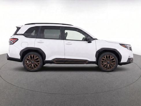 Used 2025 Subaru Forester Sport AWD/4WD image 10