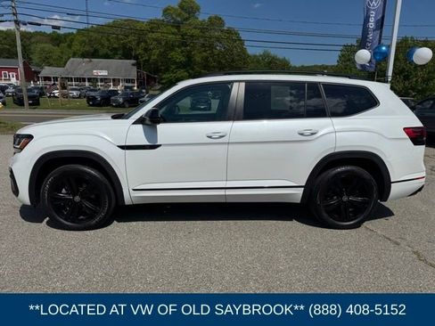 Certified 2023 Volkswagen Atlas SEL R-Line AWD/4WD image 8