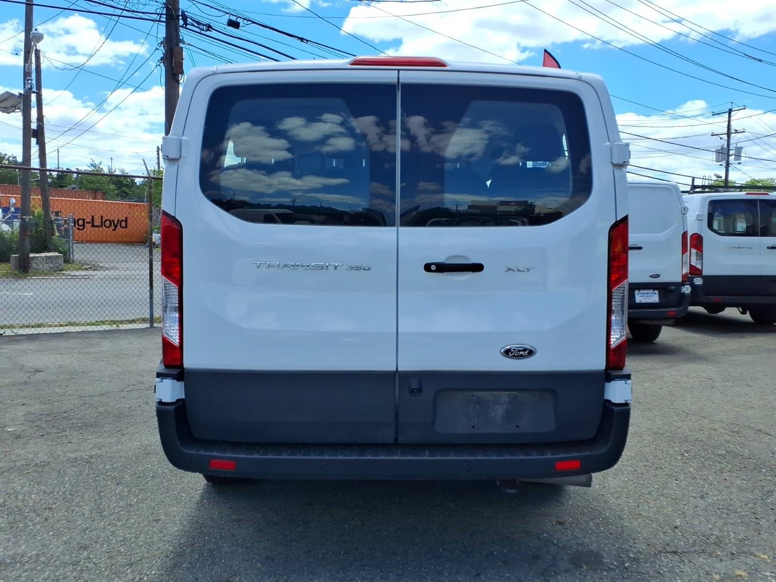 Used 2023 Ford Transit 350 XLT RWD image 6