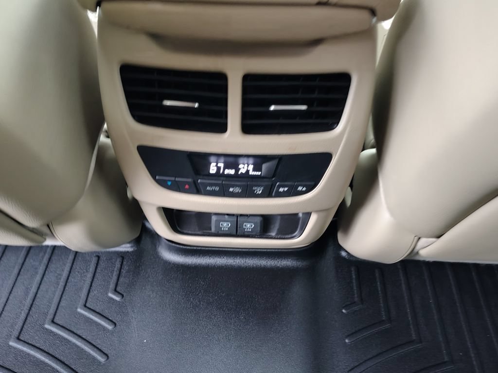 Used 2020 Acura MDX w/ Technology Package AWD/4WD image 37