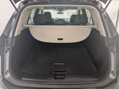 Used 2023 Nissan Rogue SV AWD/4WD image 23
