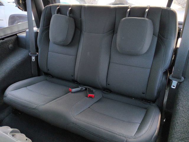 Certified 2022 Jeep Wrangler Sport AWD/4WD image 12