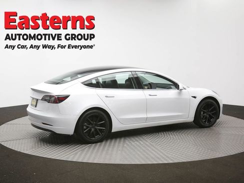 Used 2020 Tesla Model 3 Standard Range RWD image 37