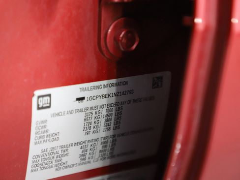 Used 2022 Chevrolet Silverado 1500 Custom w/ LPO, Blackout Package image 27