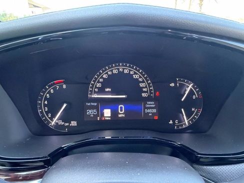 Used 2018 Cadillac XT5 Luxury w/ Driver Awareness Package FWD image 26