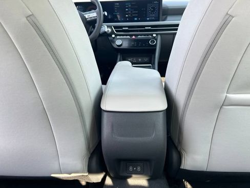 Used 2024 Hyundai Sonata SEL FWD image 22