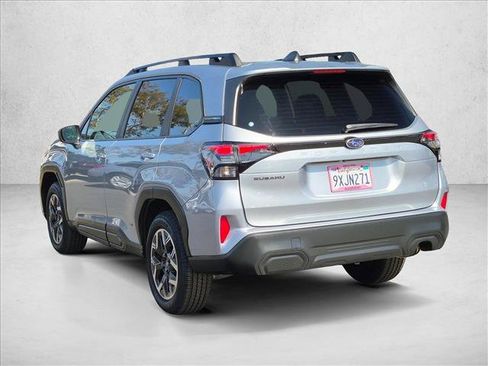 Certified 2026 Subaru Forester Premium AWD/4WD image 8