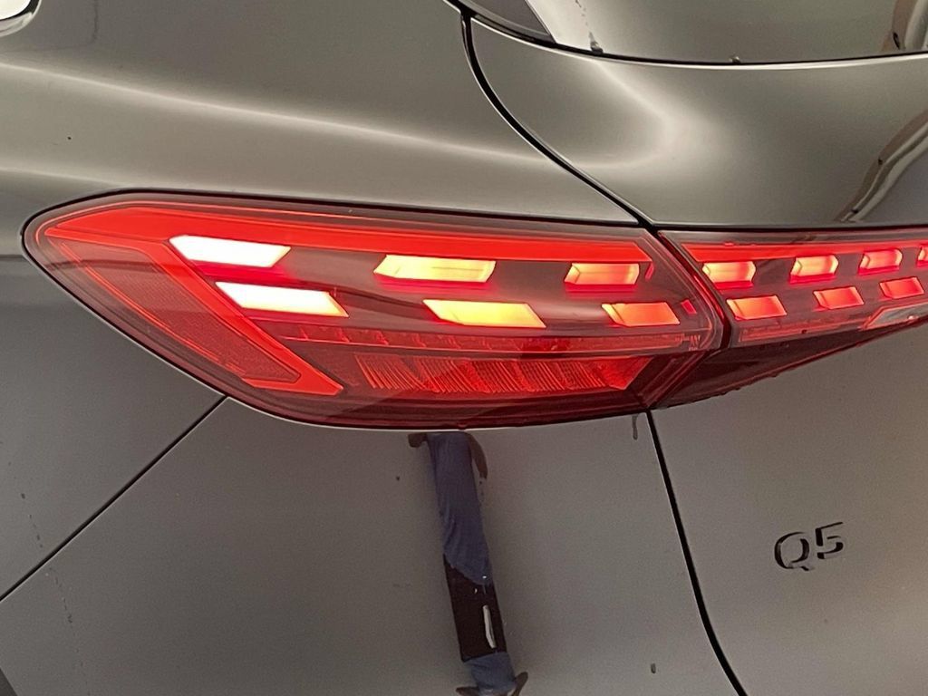 New 2026 Audi Q5 Premium Plus AWD/4WD image 16