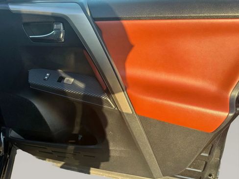 Used 2014 Toyota RAV4 Limited image 41