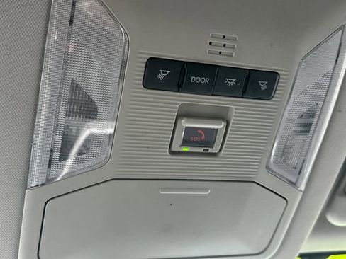 Certified 2025 Toyota RAV4 XLE image 38