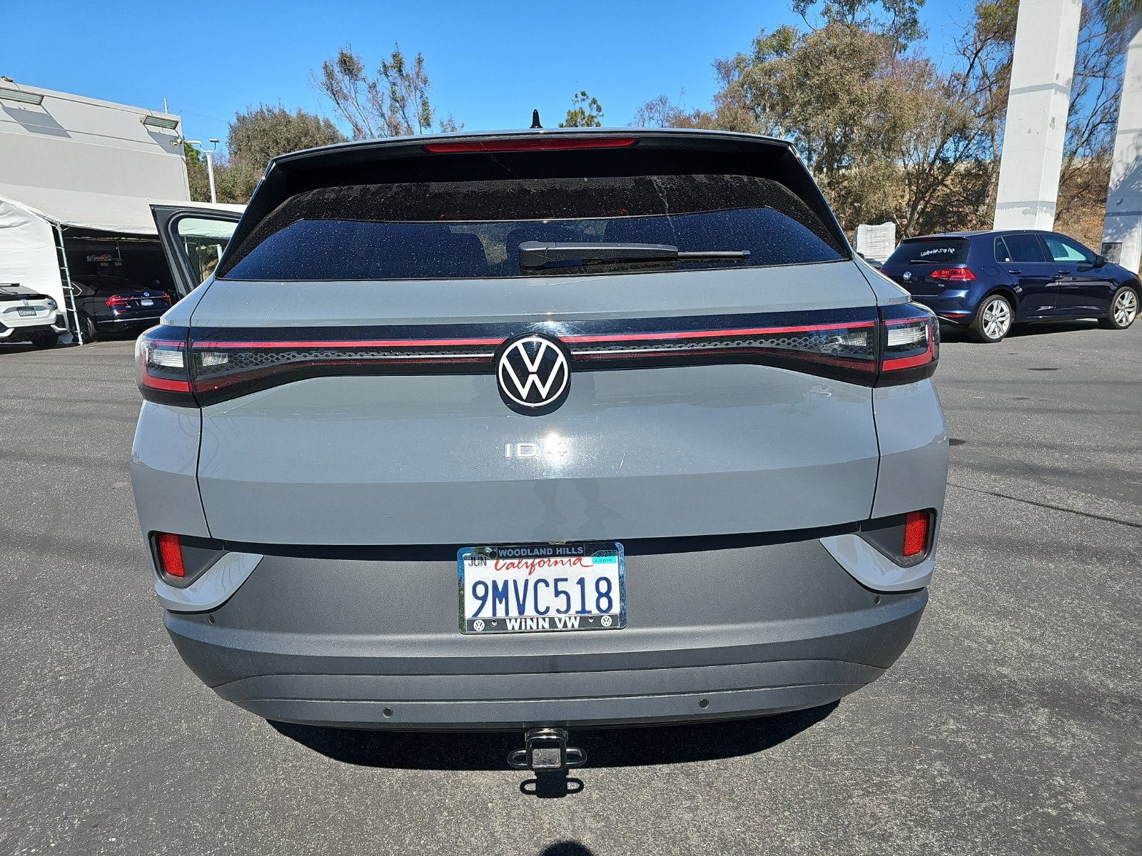 Used 2024 Volkswagen ID.4 2WD image 11