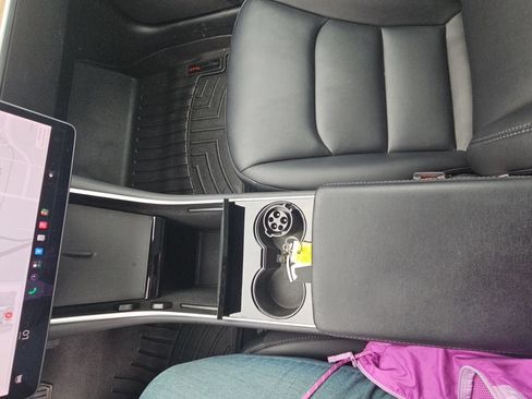 Used 2019 Tesla Model 3 RWD image 17