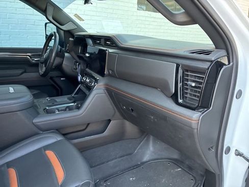 Used 2024 GMC Sierra 3500 AT4 w/ AT4 Premium Plus Package image 34