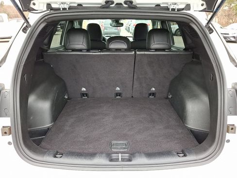 Used 2024 Jeep Compass Latitude image 27