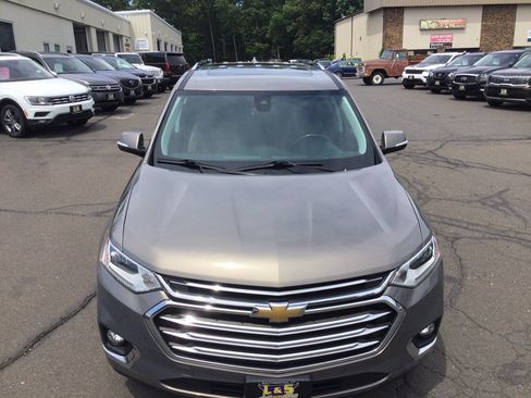 Used 2018 Chevrolet Traverse High Country AWD/4WD image 5